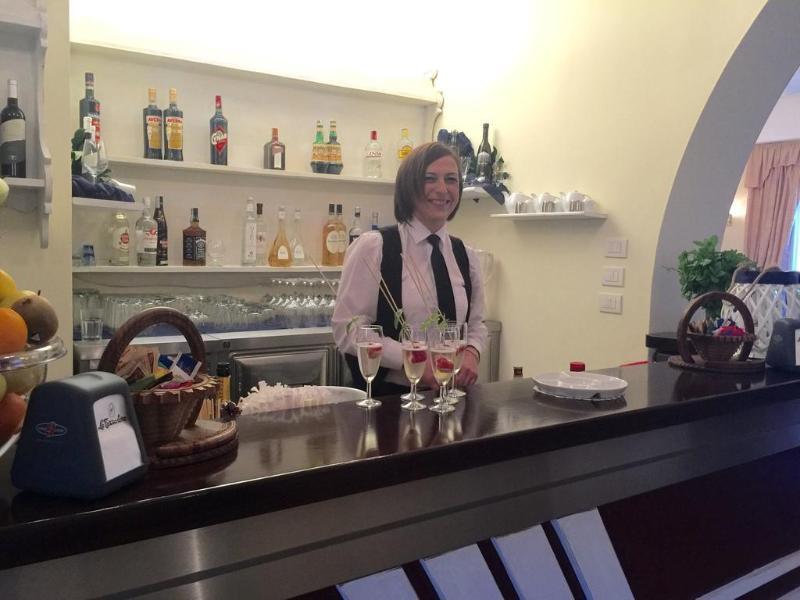 里维埃拉酒店 阿尔盖罗 外观 照片